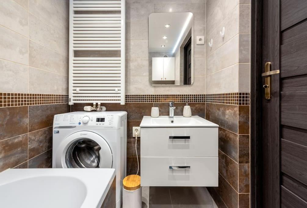 Apartment Mountain 40m2 Balkon Antresola 4 Osoby Krakau